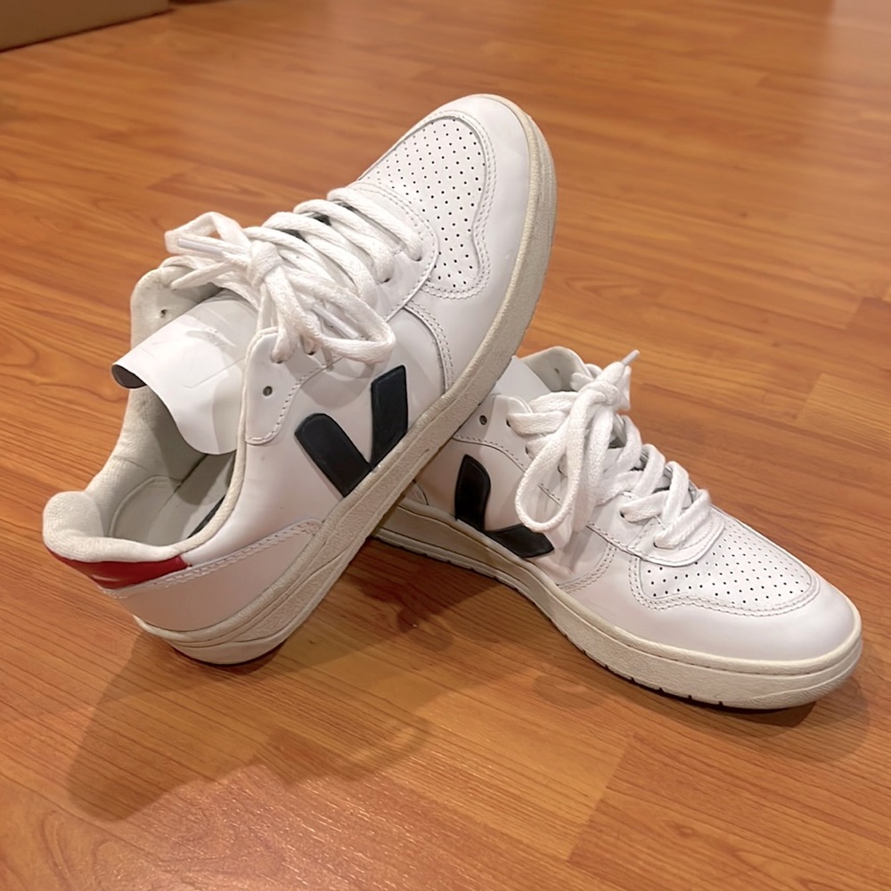 Veja V-10 Trainer (blue/red)- EU36, US5